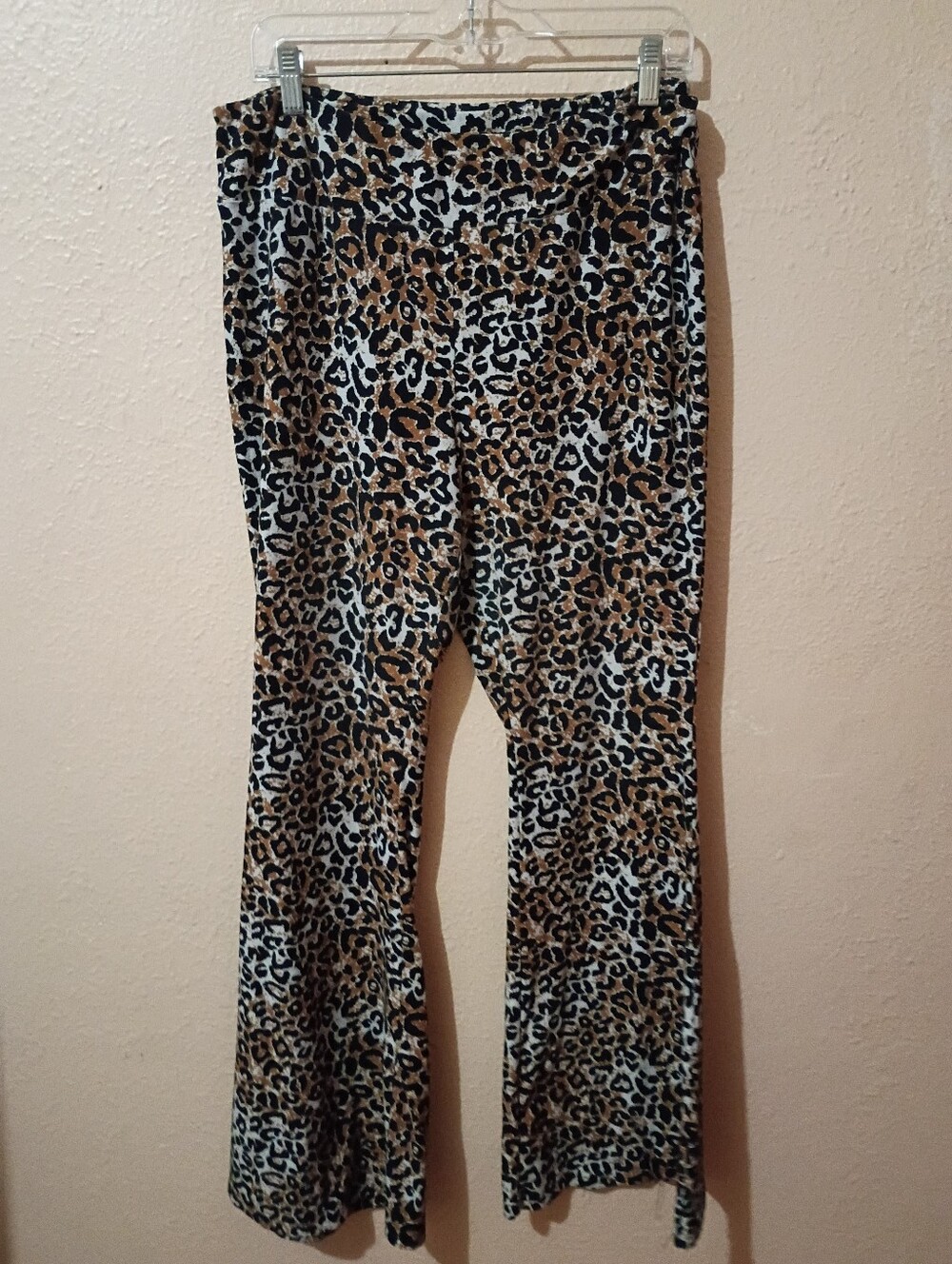 No Boundaries Size XXL 19 Leopard Print Wide Leg Pants
